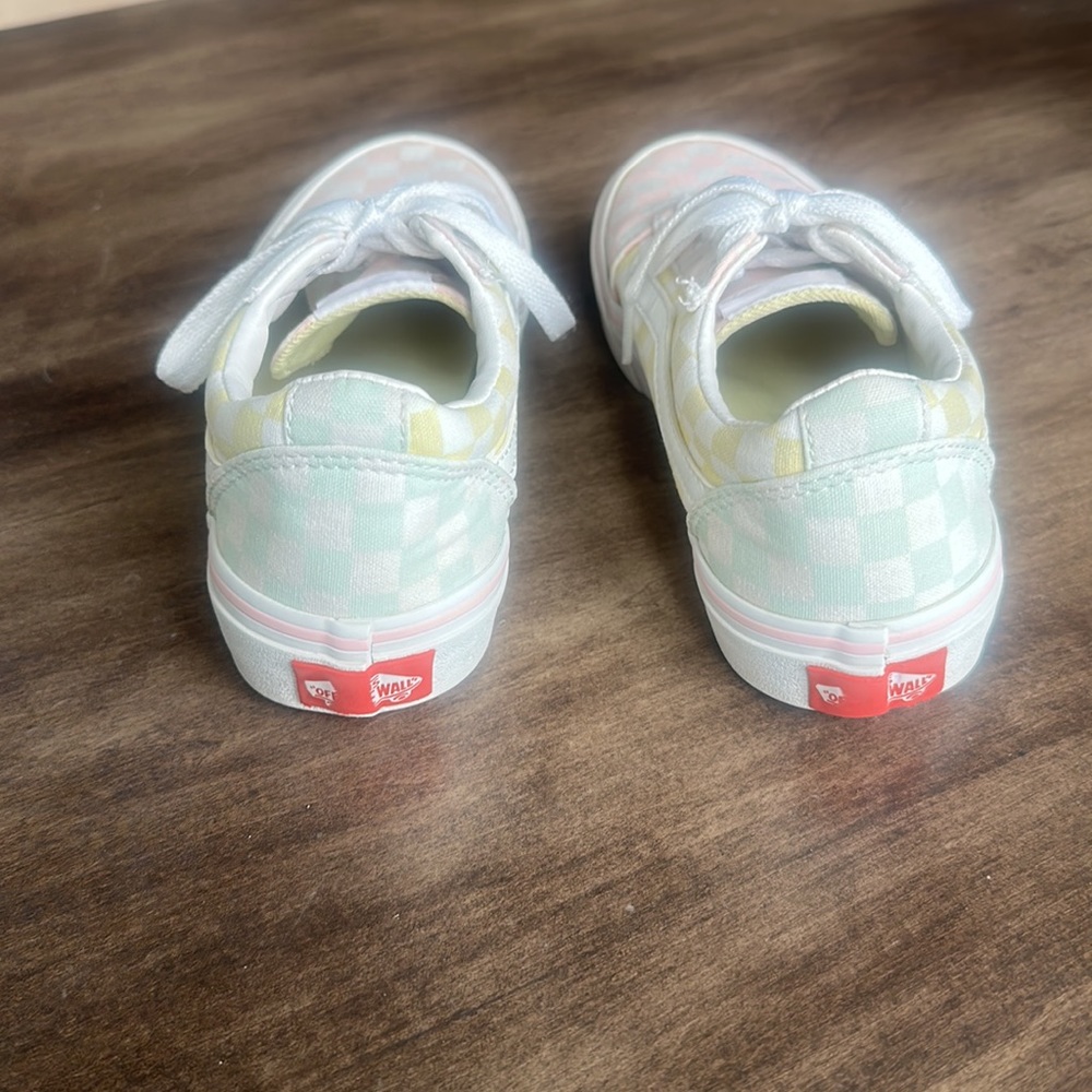 Vans Size 2 - Picture 4 of 16